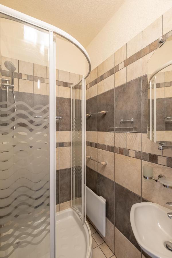 Sunrise 1Bdrm View Apartment Ndk Congress Centre София Екстериор снимка