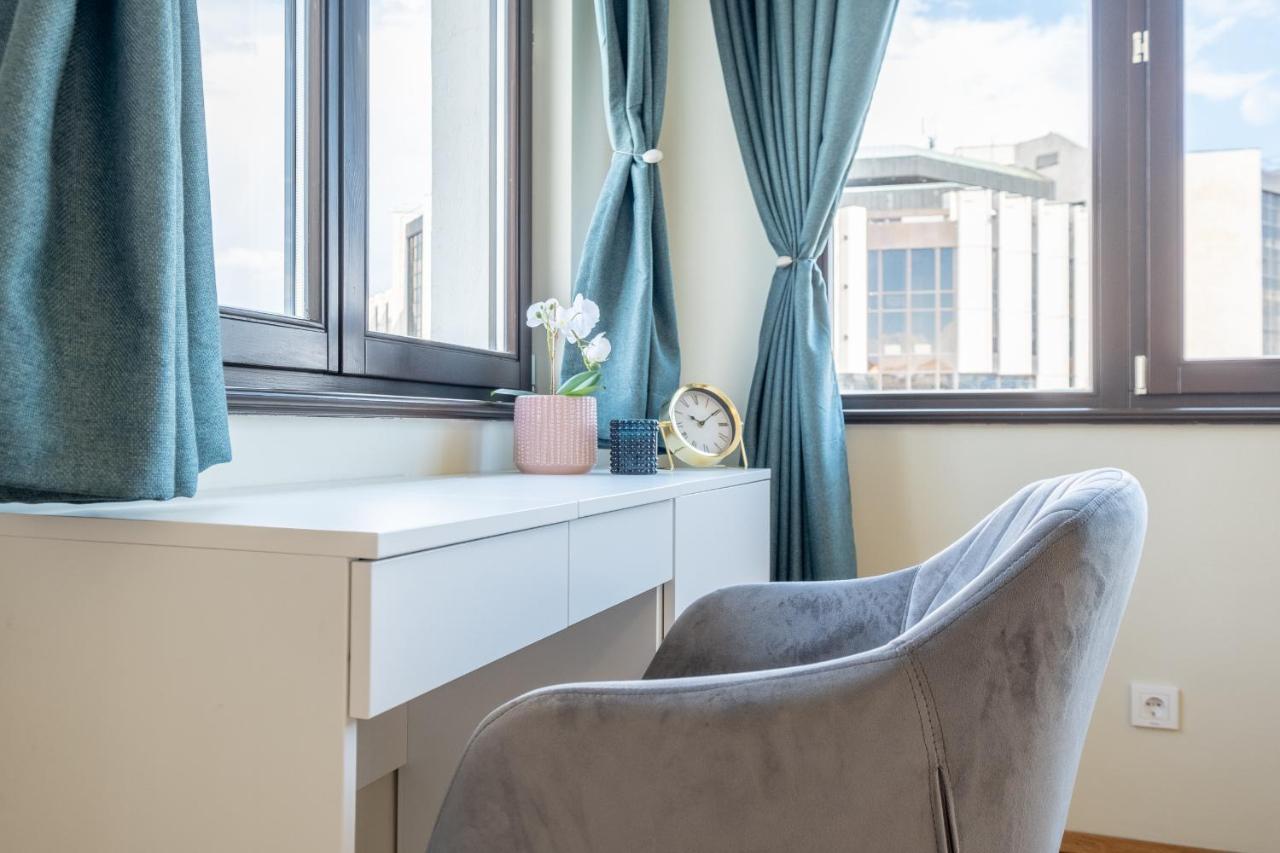 Sunrise 1Bdrm View Apartment Ndk Congress Centre София Екстериор снимка